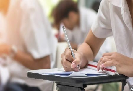 JKSA Urges MEA to Postpone Key Medical Exams in Iran